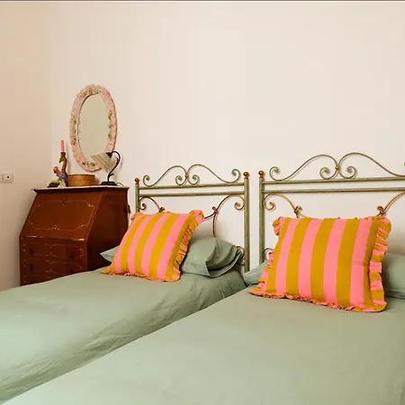 Amoreira Rosa Not Valid Apartamento Giovinazzo